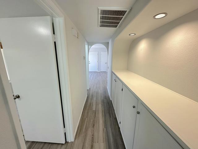 1262 Sunflower N Circle, Palm Springs CA: https://media.crmls.org/mediaz/a7f8ccfd-5ac1-4e75-95d3-935c0b363190.jpg