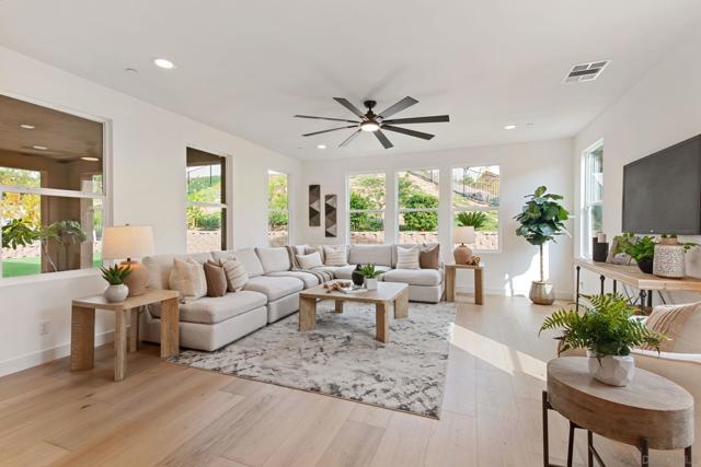 1176 Witherby Lane, Escondido CA: https://media.crmls.org/mediaz/a7f8d9ff-42e1-4e14-b938-0ae73cc141e9.jpg