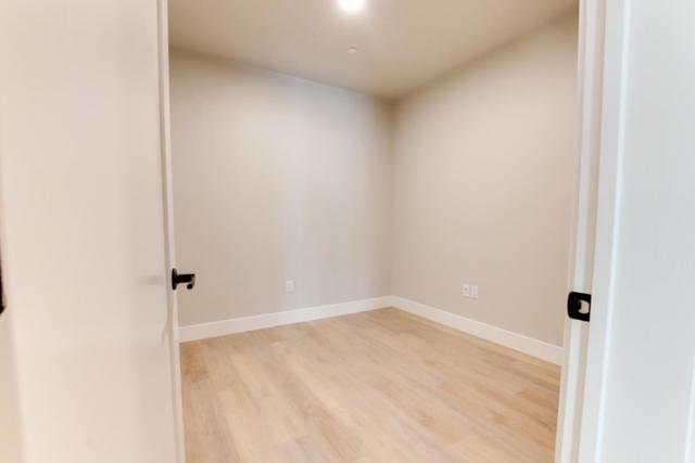 400 San Benito Street, Hollister CA: https://media.crmls.org/mediaz/a7f961b0-255f-4409-a2e5-bc2ebcb05b70.jpg