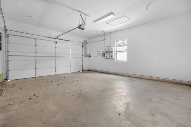 16725 Harrison Park Trail, Julian CA: https://media.crmls.org/mediaz/a7f98cb8-d18b-4e4a-8005-d7f31b681ae2.jpg