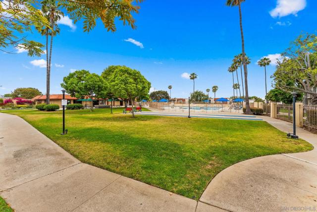 4186 Balboa Way, Clairemont Mesa CA: https://media.crmls.org/mediaz/a7fa166b-0c50-4cc7-994f-4a06c50db191.jpg