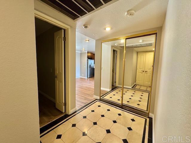 4545 Arizona Street, San Diego CA: https://media.crmls.org/mediaz/a7fb9c31-09fe-4bc7-9d75-126b1bd6299d.jpg