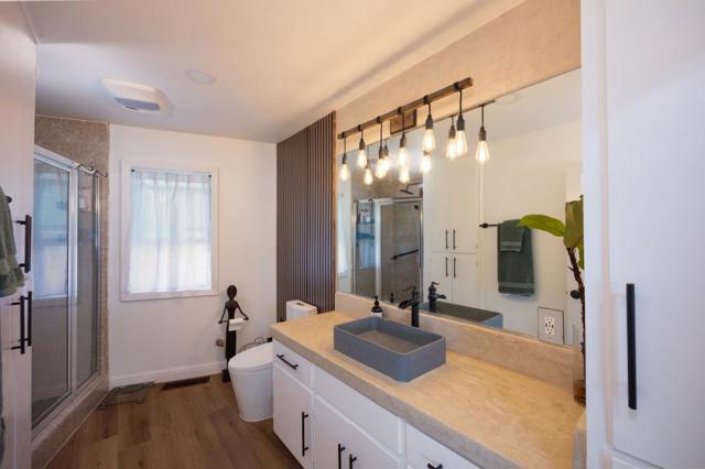 2300 Burning Tree Road, Half Moon Bay CA: https://media.crmls.org/mediaz/a7fbd378-96b6-462d-a84d-5fedef0b18f5.jpg