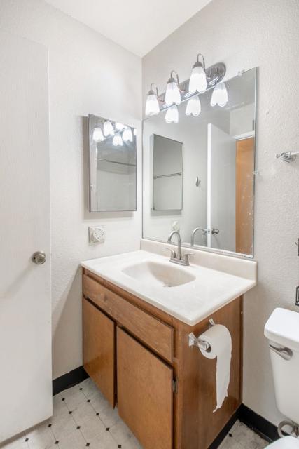 421 Colony Cove Drive, San Jose CA: https://media.crmls.org/mediaz/a7fc2caa-b7ce-419b-8b6e-3d4fa54c47db.jpg