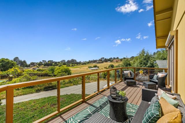 118 Zils Road, La Selva Beach CA: https://media.crmls.org/mediaz/a7fcbd8e-a099-48bb-94e8-5bc42c435bfb.jpg