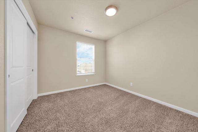 21 Sycamore Street, Greenfield CA: https://media.crmls.org/mediaz/a7ff3c3f-dac7-484a-9e0b-a224a4a8252f.jpg