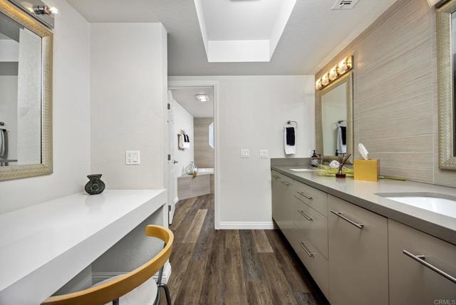 Detail Gallery Image 22 of 41 For 2168 S Coast Highway, Oceanside,  CA 92054 - 2 Beds | 2 Baths