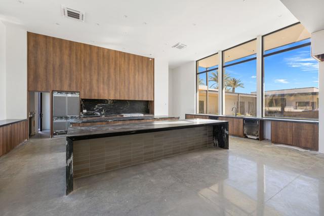 Image 5 of 35 For 3 Shakespeare Court