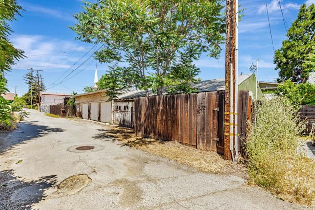 7449 Church Street, Gilroy CA: https://media.crmls.org/mediaz/a80225bc-e81e-45cf-863e-3f56f27d2381.jpg