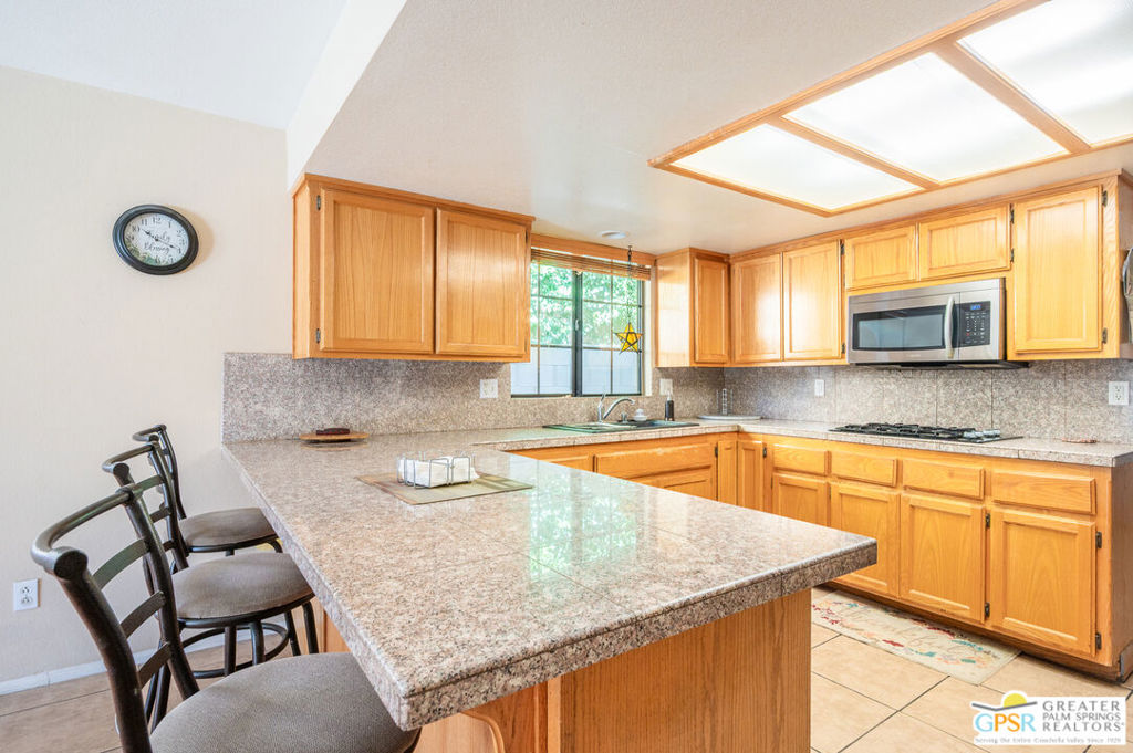 MLS #25615315PS image #9