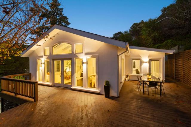 2937 San Juan Boulevard, Belmont CA: https://media.crmls.org/mediaz/a80270af-33d3-4fd5-ad43-b786b7ef0da8.jpg