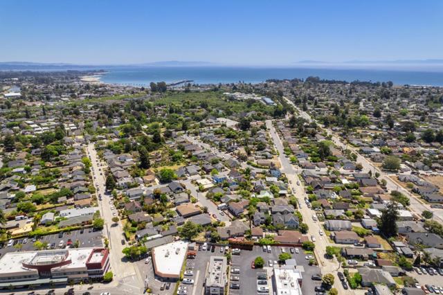 330 Trescony Street, Santa Cruz CA: https://media.crmls.org/mediaz/a80491ec-7404-4e19-a2b0-1efd2d78dd68.jpg
