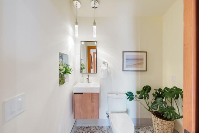 325 Kingsbury Drive, Aptos CA: https://media.crmls.org/mediaz/a804c688-dc8c-4ed6-a82e-6b2f49887fec.jpg