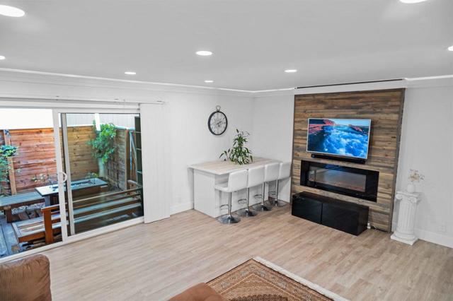 948 Kiely Boulevard, Santa Clara CA: https://media.crmls.org/mediaz/a8062090-af68-43cb-b709-4eb28345a6b7.jpg