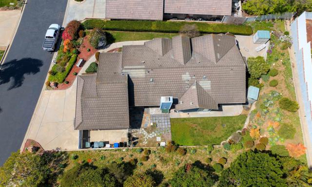 223 Presley Place, Vista CA: https://media.crmls.org/mediaz/a808d633-b784-406f-912d-ba764f81a55d.jpg