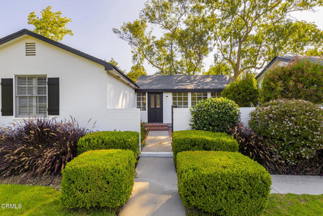 Detail Gallery Image 2 of 31 For 212 Foothill Rd, Ojai,  CA 93023 - 2 Beds | 2 Baths