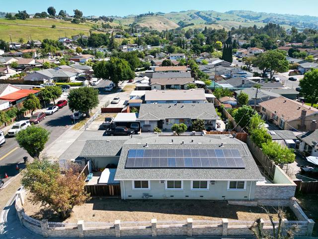 Image 35 of 40 For 1582 Fall Avenue