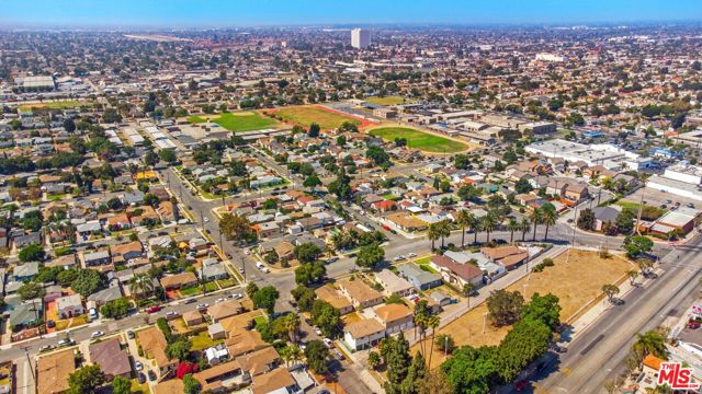 1212 Temple Avenue, Compton, California 90221, ,Multi-Family,For Sale,Temple,24422947