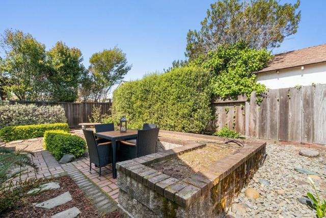 910 Pelton Avenue, Santa Cruz CA: https://media.crmls.org/mediaz/a80a00ab-b104-4df8-ba65-dfe02be05c23.jpg