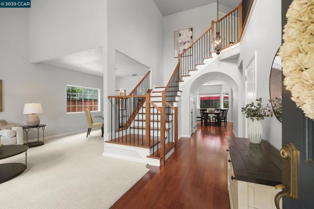 737 Alison Cir, Livermore CA: https://media.crmls.org/mediaz/a80ae3a0-32ea-4daa-b077-998a2e25010c.jpg