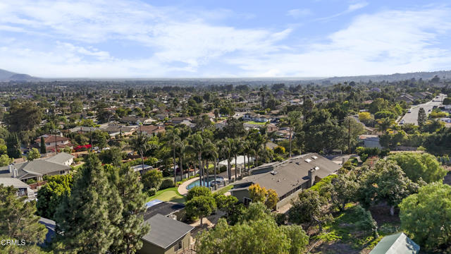 590 Alosta Drive, Camarillo CA: https://media.crmls.org/mediaz/a80b0902-c254-41bc-bcbb-bb541c24c4d2.jpg