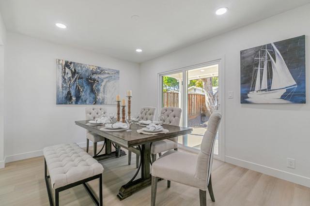 657 Coleraine Court, Sunnyvale CA: https://media.crmls.org/mediaz/a80b2df7-c495-4db0-8bbf-075d7fc46ed9.jpg