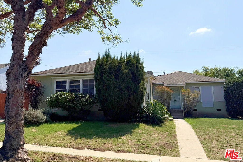 Multifamily at 10760 Galvin Street