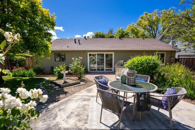 2144 Talia, Santa Clara CA: https://media.crmls.org/mediaz/a80e0486-0bfe-41f3-a099-85b1f503dbc7.jpg