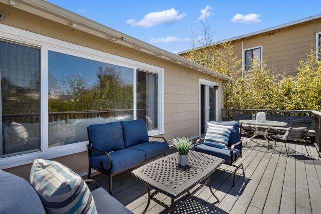 50 La Prenda, Millbrae CA: https://media.crmls.org/mediaz/a80e56c6-b26b-498c-810c-f25fbe84e7c0.jpg