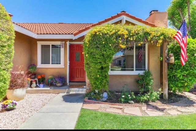 18240 Ransen Court, Morgan Hill CA: https://media.crmls.org/mediaz/a80e83c1-12dd-4d0a-84f9-a666ff5ea032.jpg