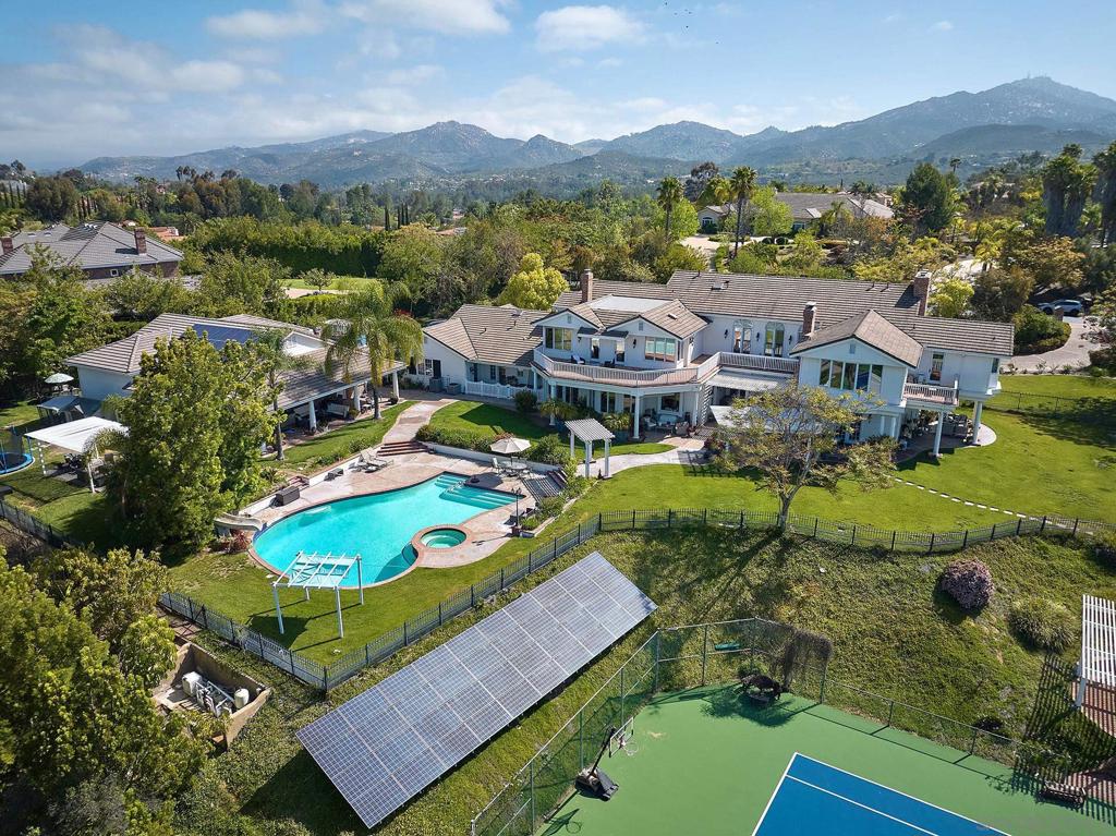 MLS #250032591SD image #37