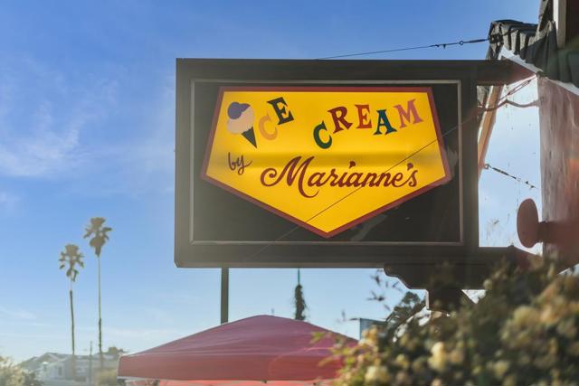 840 Seacliff Drive, Aptos CA: https://media.crmls.org/mediaz/a80f29e1-c4b2-49e3-a3b2-06d4e681e2fd.jpg