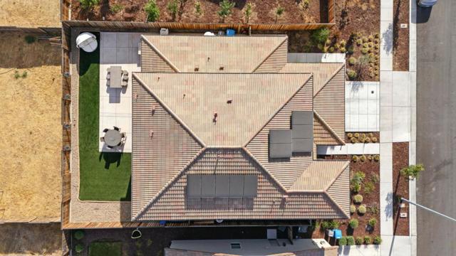 1900 Lotus Court, Hollister CA: https://media.crmls.org/mediaz/a80fe671-9c4c-48f9-b835-2fd2f52df4db.jpg