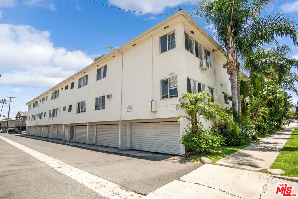 14065 Moorpark StreetSherman Oaks img 5