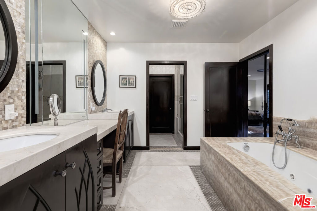 MLS #25527286 image #34