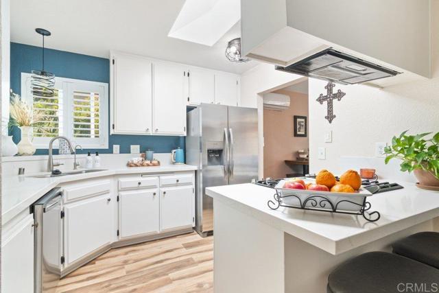 Detail Gallery Image 5 of 62 For 914 N Main Ave, Fallbrook,  CA 92028 - 3 Beds | 2 Baths