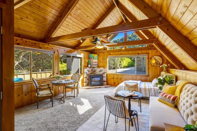 412 Corral De Tierra Road, Salinas CA: https://media.crmls.org/mediaz/a8127dfd-4afa-4f81-851b-644465dd6c2f.jpg