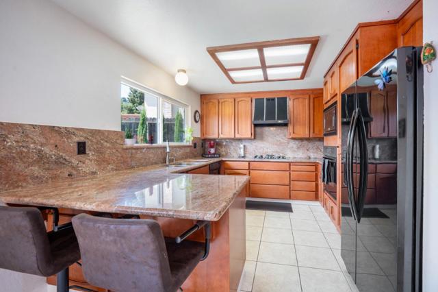 810 W Main Avenue, Morgan Hill CA: https://media.crmls.org/mediaz/a8128423-f144-4b0c-ab44-43bd2e52c116.jpg