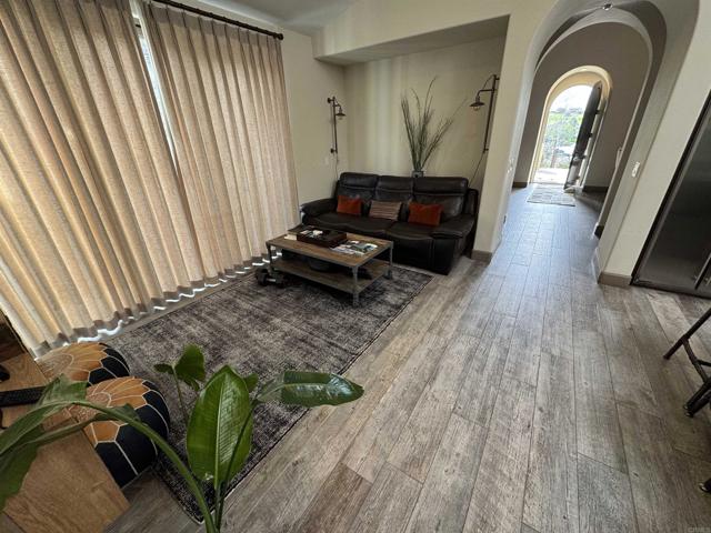 Detail Gallery Image 9 of 15 For 8291 Santaluz Village Grn N, San Diego,  CA 92127 - 3 Beds | 3 Baths