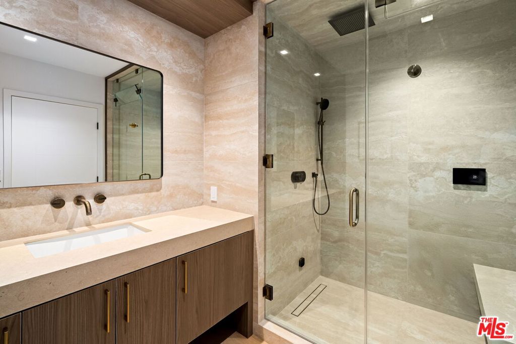 MLS #26940973 image #33