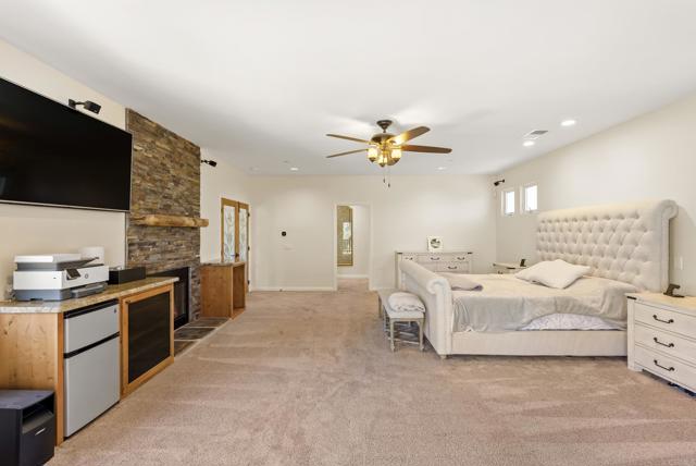 6433 Dehesa Road, El Cajon CA: https://media.crmls.org/mediaz/a816e301-1e2d-425a-b123-10ddcf9f7696.jpg