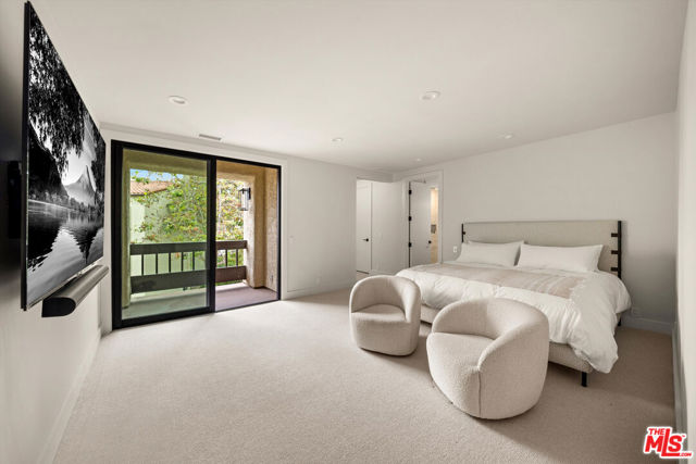 86 Seaview Drive, Santa Barbara CA: https://media.crmls.org/mediaz/a817800b-8cad-4d1a-a2d2-7812345a3737.jpg