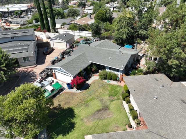 Detail Gallery Image 4 of 8 For 4025 Vista Ct, La Crescenta,  CA 91214 - 3 Beds | 2 Baths