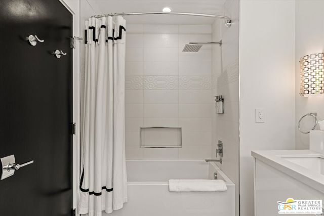 2280 S Camino Real, Palm Springs, CA 92264