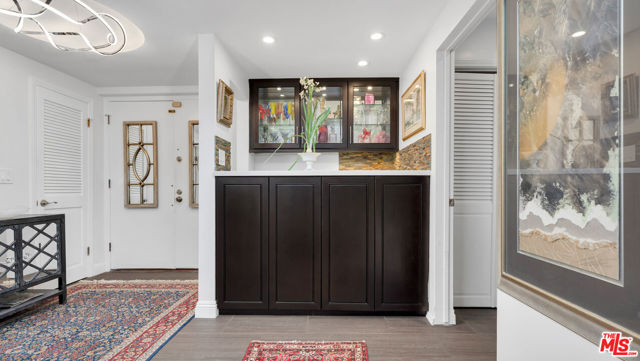 1434 Greenfield Avenue, Los Angeles CA: https://media.crmls.org/mediaz/a819c54b-dcdb-4e62-806b-8542257b1610.jpg