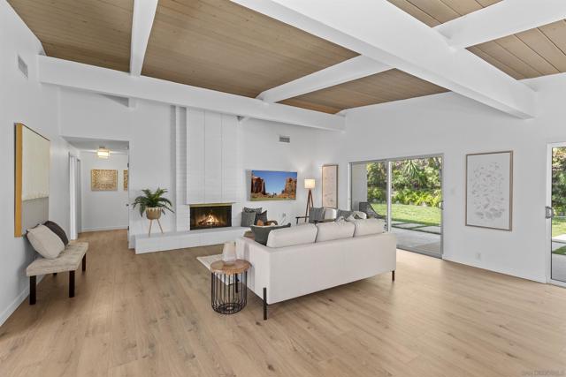 5152 College Gardens Court, San Diego CA: https://media.crmls.org/mediaz/a81abf2f-4cc0-4334-8d76-30f7b3c44acb.jpg