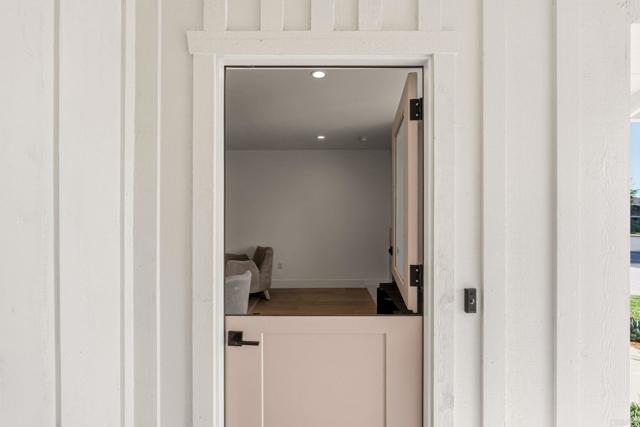 Image 4 of 46 For 3740 Grecourt Way