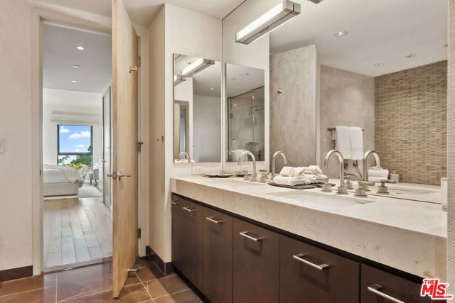 1755 Ocean Avenue, Santa Monica CA: https://media.crmls.org/mediaz/a81b4415-6455-49c1-9e54-793d7071156d.jpg