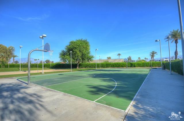 77310 Minnesota Avenue, Palm Desert CA: https://media.crmls.org/mediaz/a81bc197-f9c1-4cea-908d-40b021319bf0.jpg