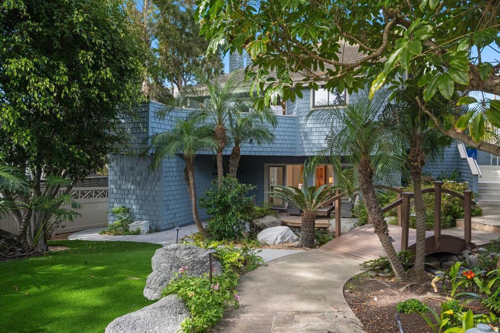 2122 Del Mar Heights Road - photo 4